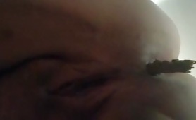 Chubby lady with big ass pooping 