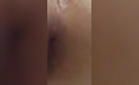 Wet pussy and some fingering