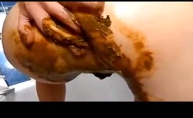 Russian babe fisting her tight asshole