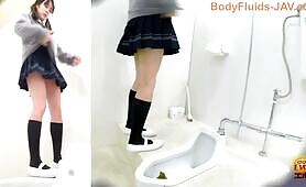 Horny japanese schoolgirl shitting